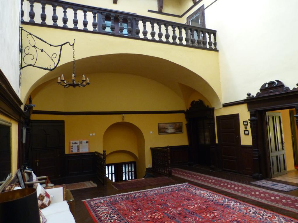 Palac Jastrowiec Exterior foto